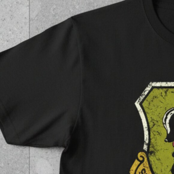 Skunk Works Vintage T-Shirt – Lockheed Skunk Logo Graphic Tee – Retro Aviation - Picture 3 of 3